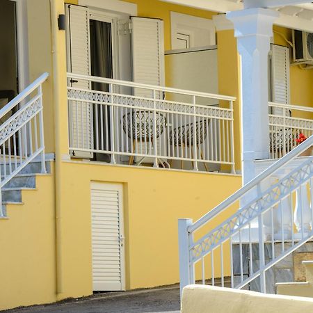Saint Spiridon Hotel Kassiopi Dış mekan fotoğraf